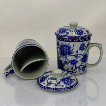 Dami Tea cup with tea infuser