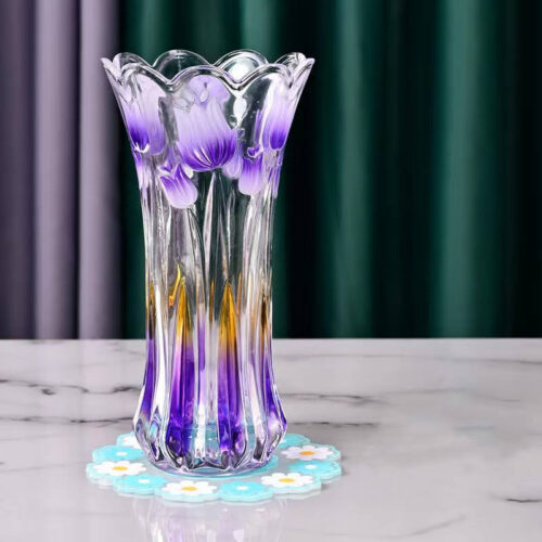Floral Essence / Classic Decorative Glass Flower Vase 8"